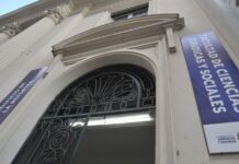 Clase pública en la Facultad de Derecho de La Plata en defensa de la gratuidad universitaria