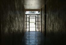 Melchor Romero: En un pabellón había mujeres en condiciones deplorables