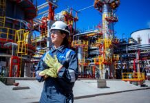 Julia Oneto, la ingeniera del año: “Hay una brecha muy grande en la profesión pero de a poco la estamos dando vuelta”