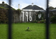 Irlanda conmocionada por la aparición de una fosa común con centenares de bebés muertos