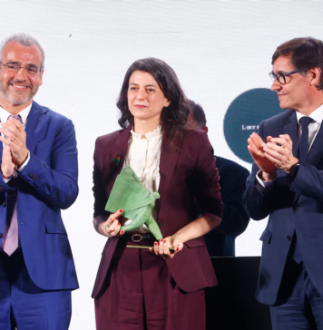 Samanta Schweblin es la ganadora del millón de euros del Premio Aena de Narrativa