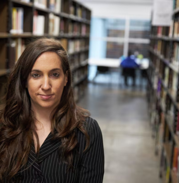 Entre el prestigio global y el agravio oficial: Camila Perochena ganó el Premio Leonard Reiser de ciencias sociales