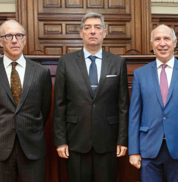 Control sin contrapesos: el decreto que borra la paridad de género y el control ciudadano en la Corte Suprema