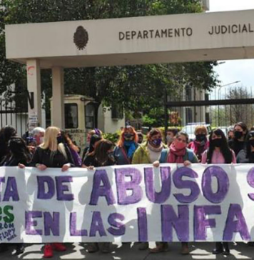 El tiempo de los burócratas contra el dolor de las infancias