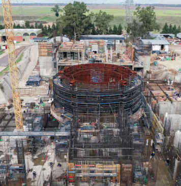 Crónica de un vaciamiento planificado: cómo Milei remata el CAREM 25 y entrega la soberanía nuclear argentina