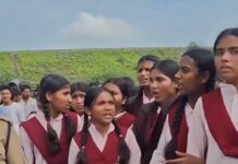 Caminar para romper el silencio: Las niñas de Barwani que desafiaron al poder