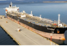 Entrega de soberanía en Ushuaia: El gobierno abre el puerto a la bandera británica mientras el pueblo defiende las Malvinas