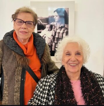 Abrazar la vida desde el dolor: Estela de Carlotto y la ternura como símbolo de la memoria