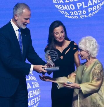 El rugido eterno del realismo feminista: Isabel Allende conquista el Premio Planeta 2026 con una novela de memoria y resistencia