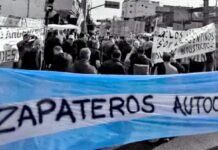 Pies descalzos y talleres vacíos: el «zapatazo» que expone el industricidio planificado